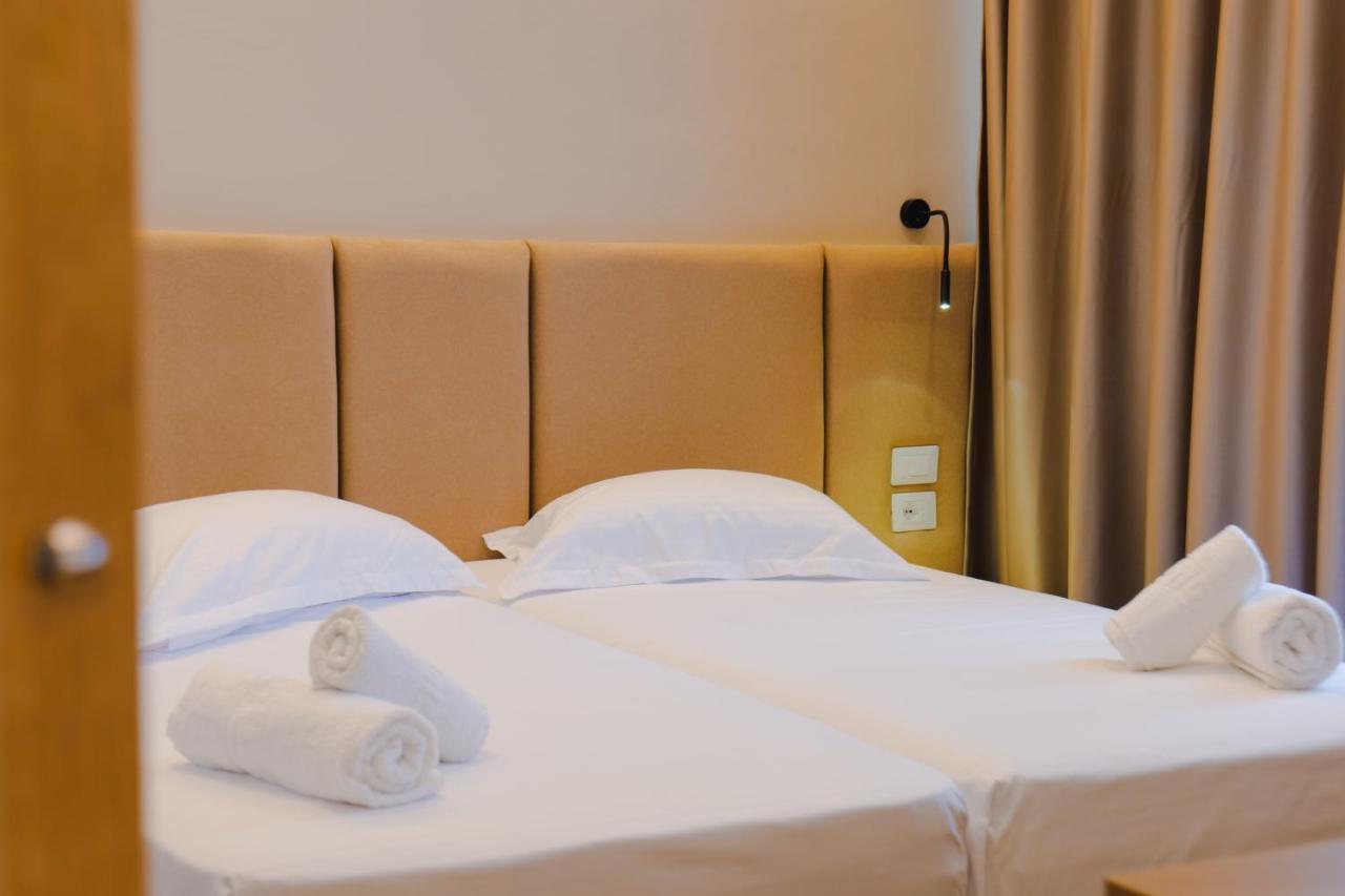Hotel Aba Ксаміл Екстер'єр фото
